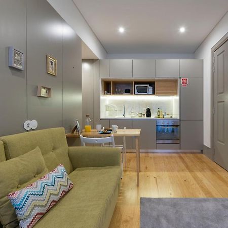 Lovelystay - Stylish Central Apartment By Bolhao Market Порту Экстерьер фото